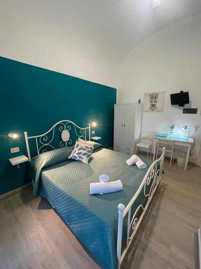 Maqueda Rooms ปาแลร์โม ภายนอก รูปภาพ