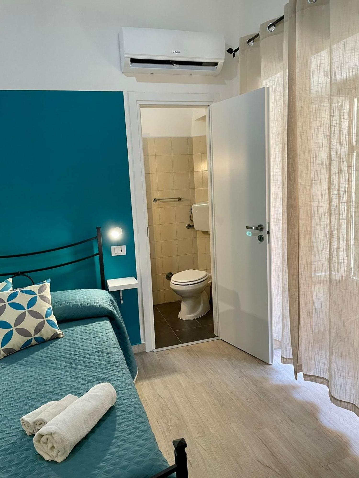 Maqueda Rooms ปาแลร์โม ภายนอก รูปภาพ