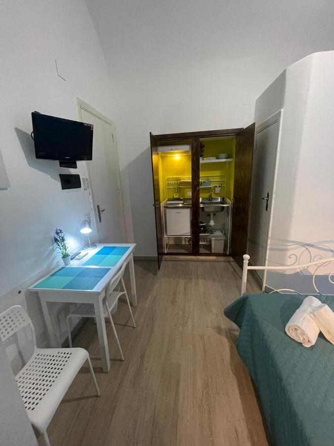 Maqueda Rooms ปาแลร์โม ภายนอก รูปภาพ